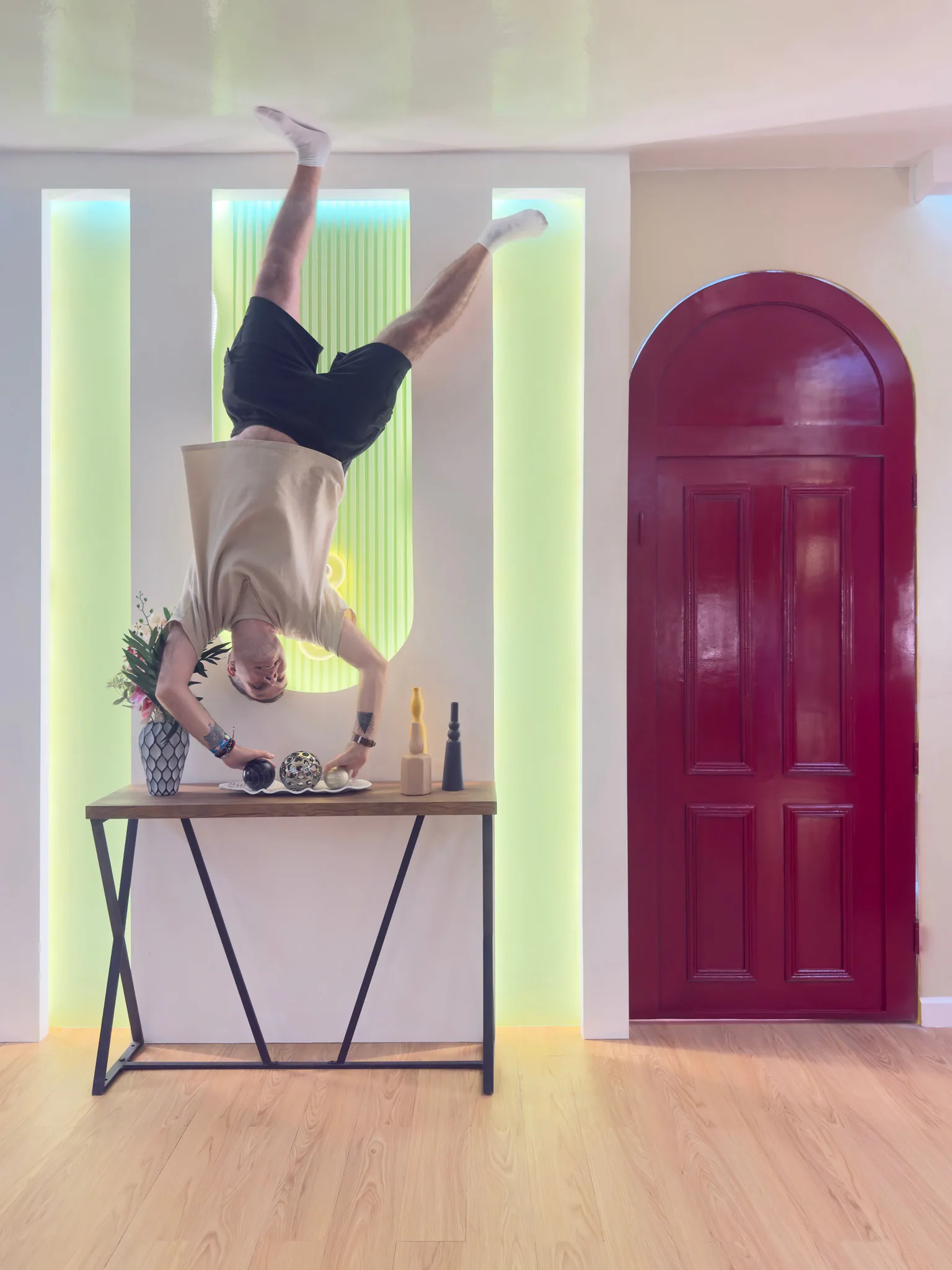 UPSIDE DOWN & HAVING WAY TOO MUCH FUN